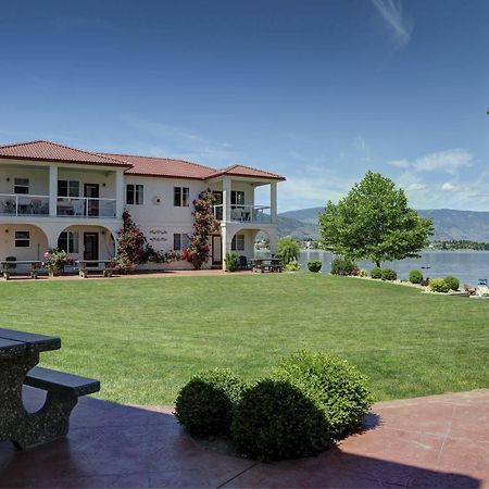 Sandy Beach Suites Osoyoos Eksteriør billede