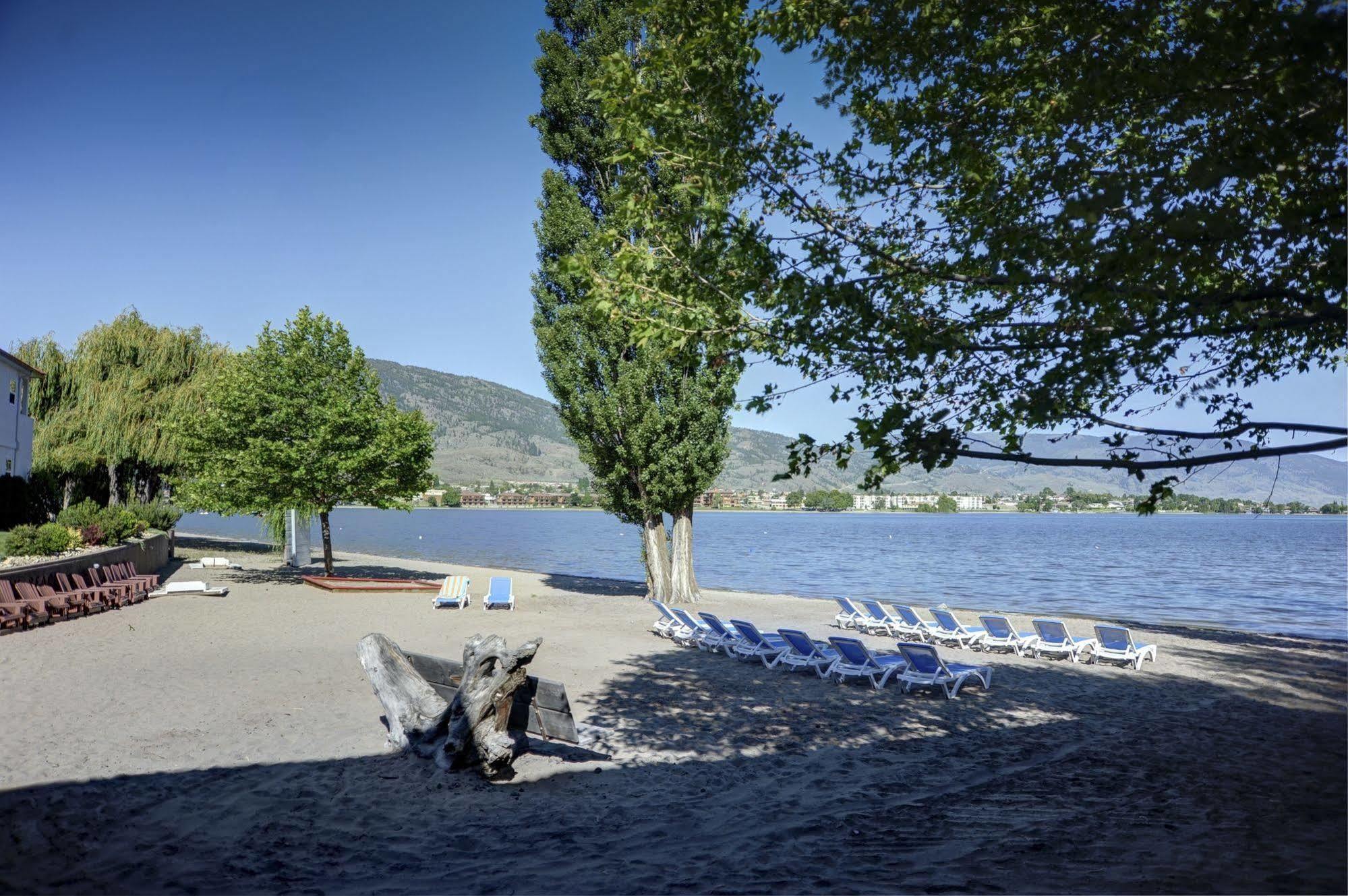 Sandy Beach Suites Osoyoos Eksteriør billede